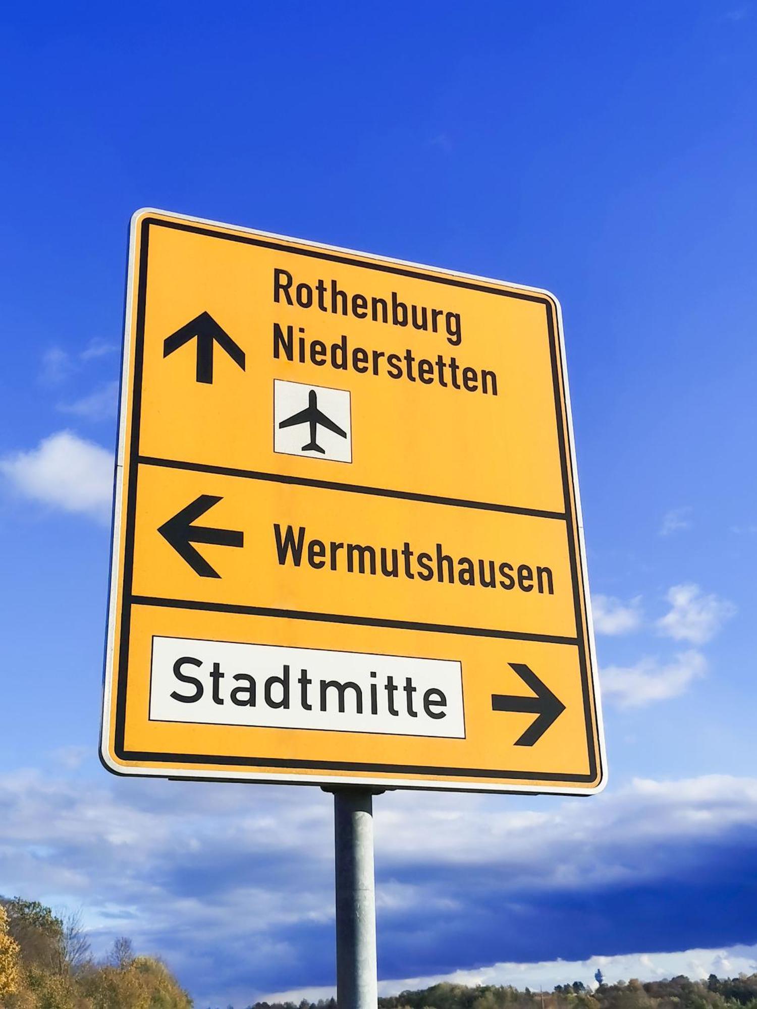 Loewenstern Apartment *